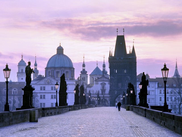 Charles_Bridge.jpg